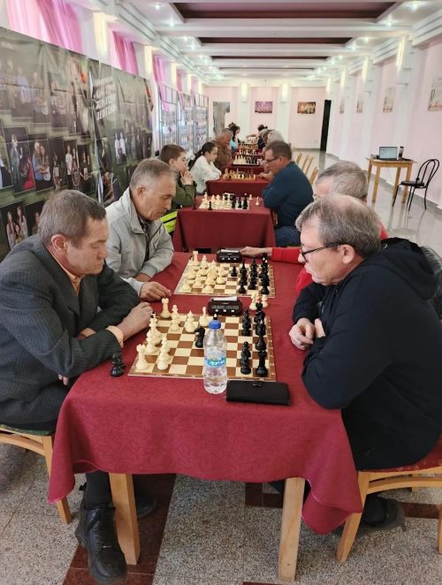 В Нурлате почтили память Героя России Александра Волкова шахматно-шашечными баталиями