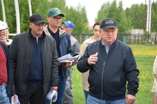 Курс на Сабантуй: Дамир Ишкинеев провел выездное совещание на майдане