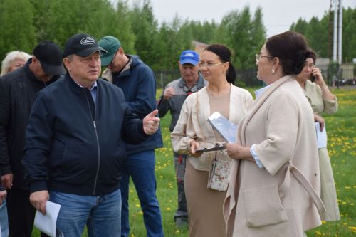 Курс на Сабантуй: Дамир Ишкинеев провел выездное совещание на майдане