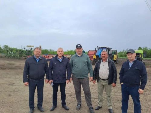 Нурлатский район подтвердил полную готовность к сезону кормозаготовок