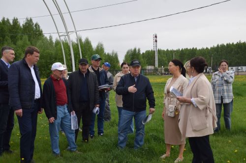 Курс на Сабантуй: Дамир Ишкинеев провел выездное совещание на майдане