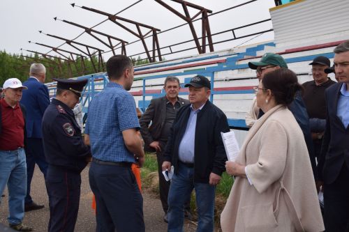 Курс на Сабантуй: Дамир Ишкинеев провел выездное совещание на майдане