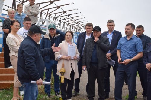 Курс на Сабантуй: Дамир Ишкинеев провел выездное совещание на майдане