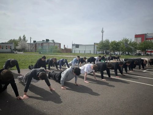 В школе №4 Нурлата стартовали учебные сборы для восьмиклассников