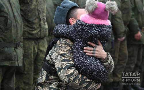 Детям бойцов СВО из Татарстана: квоты в вузы и бесплатные обеды
