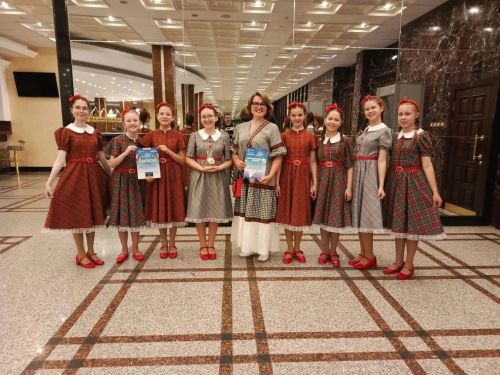 «Весёлые девчата» из Нурлата покорили сцену Казани