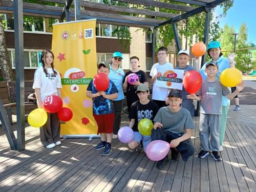 Май, играй! Как сквер «Семейный» объединил поколения детства