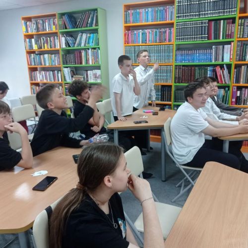 В Нурлате старшеклассники сразились в «Битве IQ»