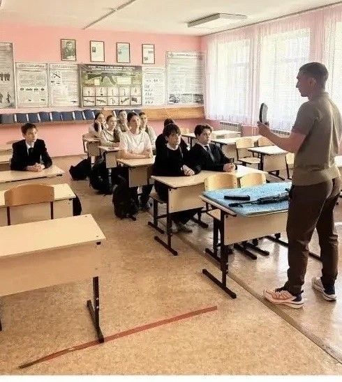 Юные защитники: в Нурлатском районе прошли пятидневные сборы для восьмиклассников