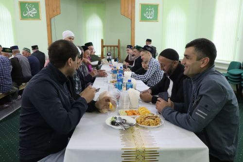 В мечетях Нурлатского района прошли праздничные намазы в честь Курбан-байрама