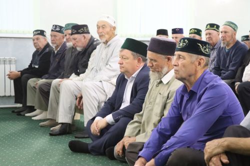 В мечетях Нурлатского района прошли праздничные намазы в честь Курбан-байрама