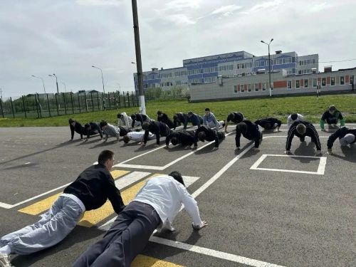 Юные защитники: в Нурлатском районе прошли пятидневные сборы для восьмиклассников