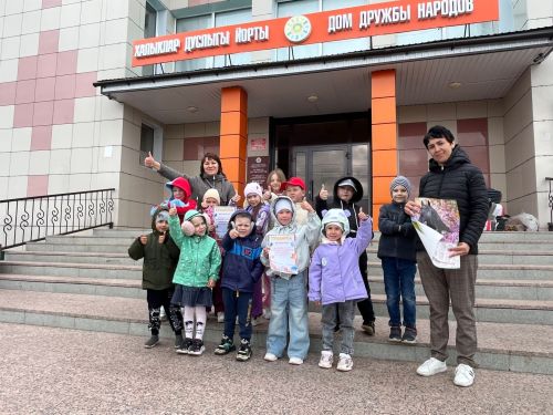 «Пчёлки» из Нурлата устроили улей радости в Доме Дружбы народов