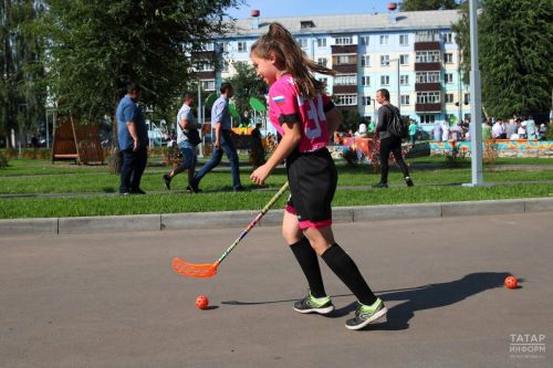 В казанском лицее №121 открыли обновлённую хоккейную площадку при поддержке депутата Петра Королёва