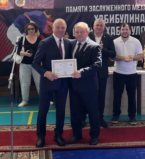 В Нурлате почтили память легендарного батыра: юбилейный турнир по борьбе на поясах собрал участников из всего Татарстана