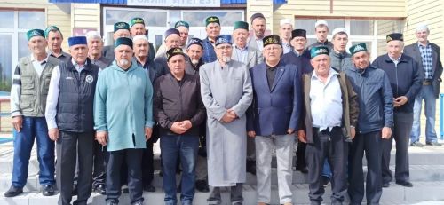В деревне Бикулово прошел Курбан-меджлис: духовное единение и забота о ближних