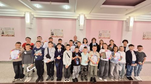 Шахматы и шашки в Нурлате: итоги турнира ко Дню защиты детей