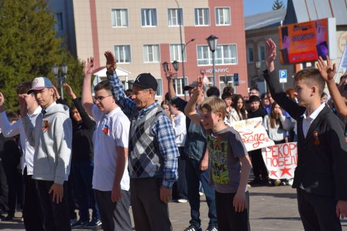В Нурлате отжались на «Рекорд Победы»