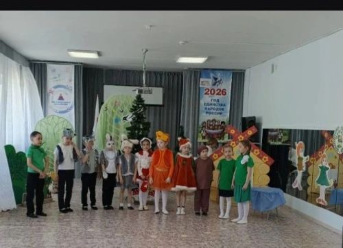 Костюмы из отходов и зеленые галстуки: в Нурлате малышей посвятили в «Эколята»