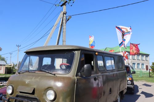 Нурлатцы провели автопробег в честь 81-й годовщины Великой Победы