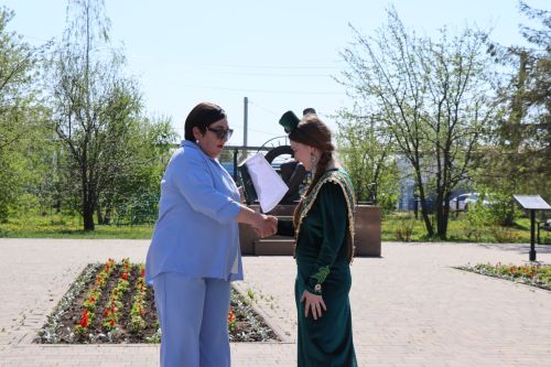 В Нурлате наградили победителей научно-практической конференции имени Габдуллы Кариева