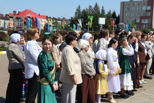 В Нурлате наградили победителей научно-практической конференции имени Габдуллы Кариева