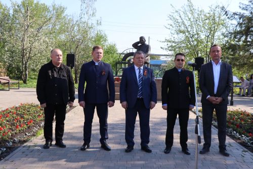 Свет путеводной звезды татарского театра: Нурлат торжественно встретил 140-летие Габдуллы Кариева