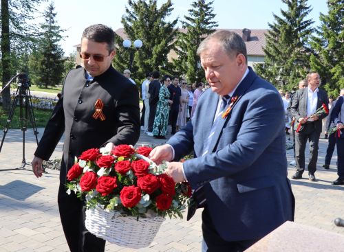 Свет путеводной звезды татарского театра: Нурлат торжественно встретил 140-летие Габдуллы Кариева