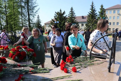 Свет путеводной звезды татарского театра: Нурлат торжественно встретил 140-летие Габдуллы Кариева