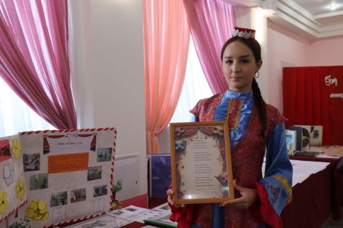 Свет путеводной звезды татарского театра: Нурлат торжественно встретил 140-летие Габдуллы Кариева