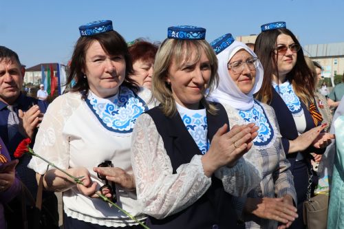 Свет путеводной звезды татарского театра: Нурлат торжественно встретил 140-летие Габдуллы Кариева