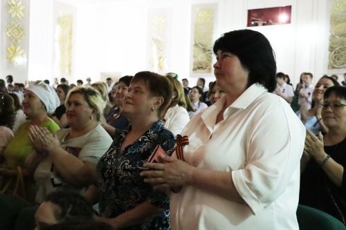 Свет путеводной звезды татарского театра: Нурлат торжественно встретил 140-летие Габдуллы Кариева