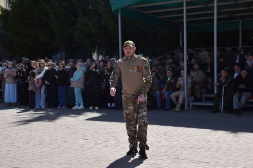 В Нурлате прошел Парад Победы: подвигу героев и память, и слава