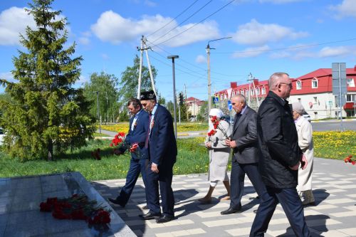 В День Победы в Нурлате почтили память ветеранов, внесших вклад в развитие района