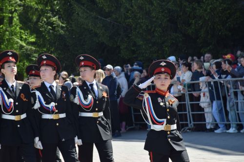В Нурлате прошел Парад Победы: подвигу героев и память, и слава