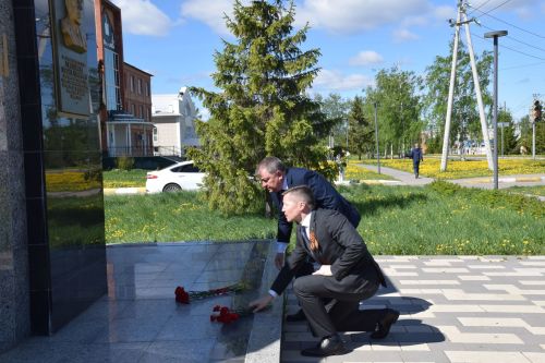 В День Победы в Нурлате почтили память ветеранов, внесших вклад в развитие района