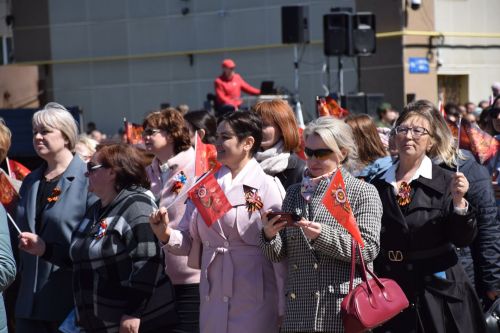 В Нурлате прошел Парад Победы: подвигу героев и память, и слава