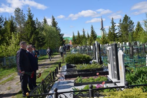 В День Победы в Нурлате почтили память ветеранов, внесших вклад в развитие района
