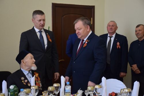 В Нурлате чествовали ветерана Великой Отечественной войны Каима Самигуллина