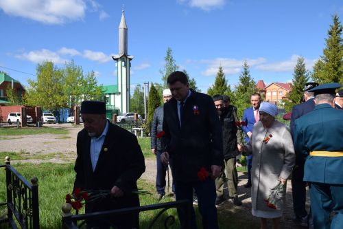 В День Победы в Нурлате почтили память ветеранов, внесших вклад в развитие района