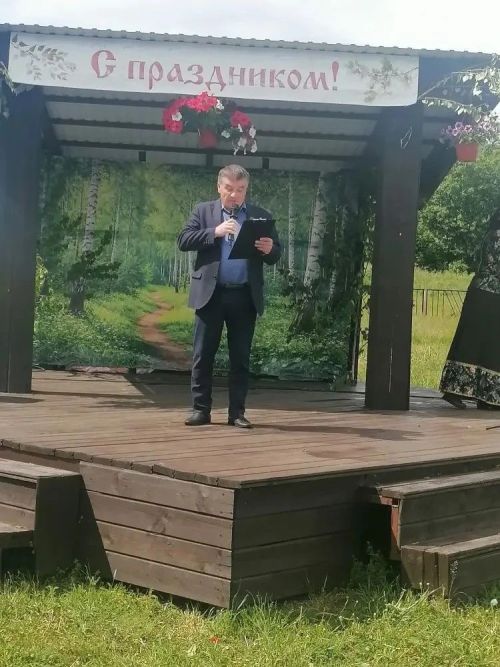 В Мамыкове звонко встретили Троицу и День села