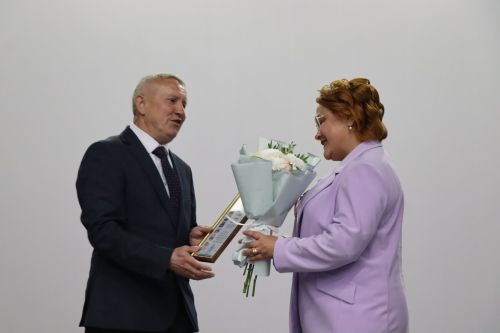 В Нурлате «Татнефть» открыла Центр активного долголетия