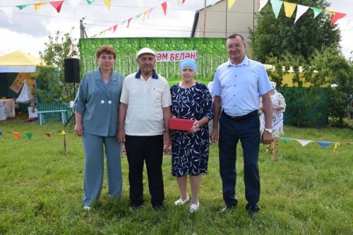 С песнями, пловом и сабантуем: в Бикулово прошел День села