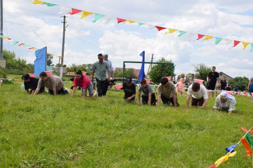 С песнями, пловом и сабантуем: в Бикулово прошел День села