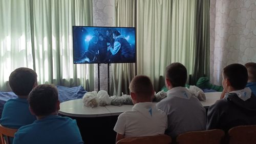 Волонтёры из Егоркина: чай для бойцов и чистота на улицах
