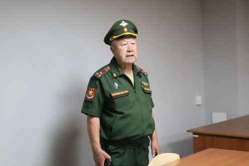 В Нурлатском военкомате состоялись проводы солдат-срочников