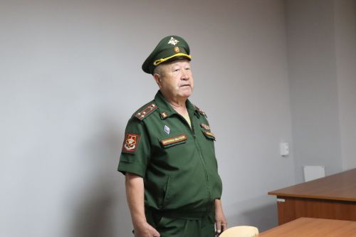 В Нурлатском военкомате состоялись проводы солдат-срочников