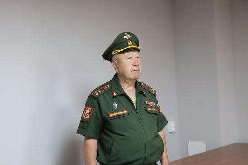 В Нурлатском военкомате состоялись проводы солдат-срочников