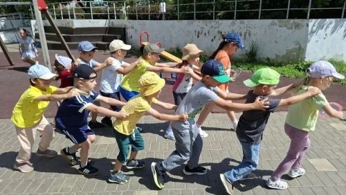 Заряд на всё лето: как сквер «Семейный» превратился в спортплощадку