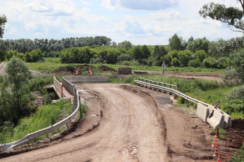Реконструкция моста через реку Большой Черемшан возле деревни Урняк завершена на 90 процентов